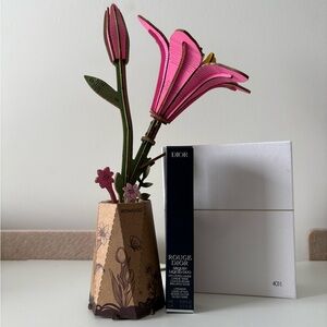 Dior Rouge Dior Sequin Liquid Lip Duo
Shade: 220 Ribbons